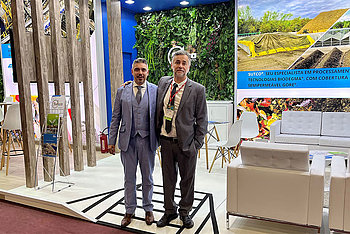 [Translate to Português:] David Pintre and Vinicius Munhoz at Waste Expo Brasil 2022